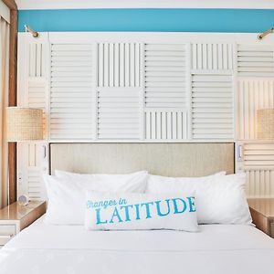 Habitación Estándar con Cama Queen